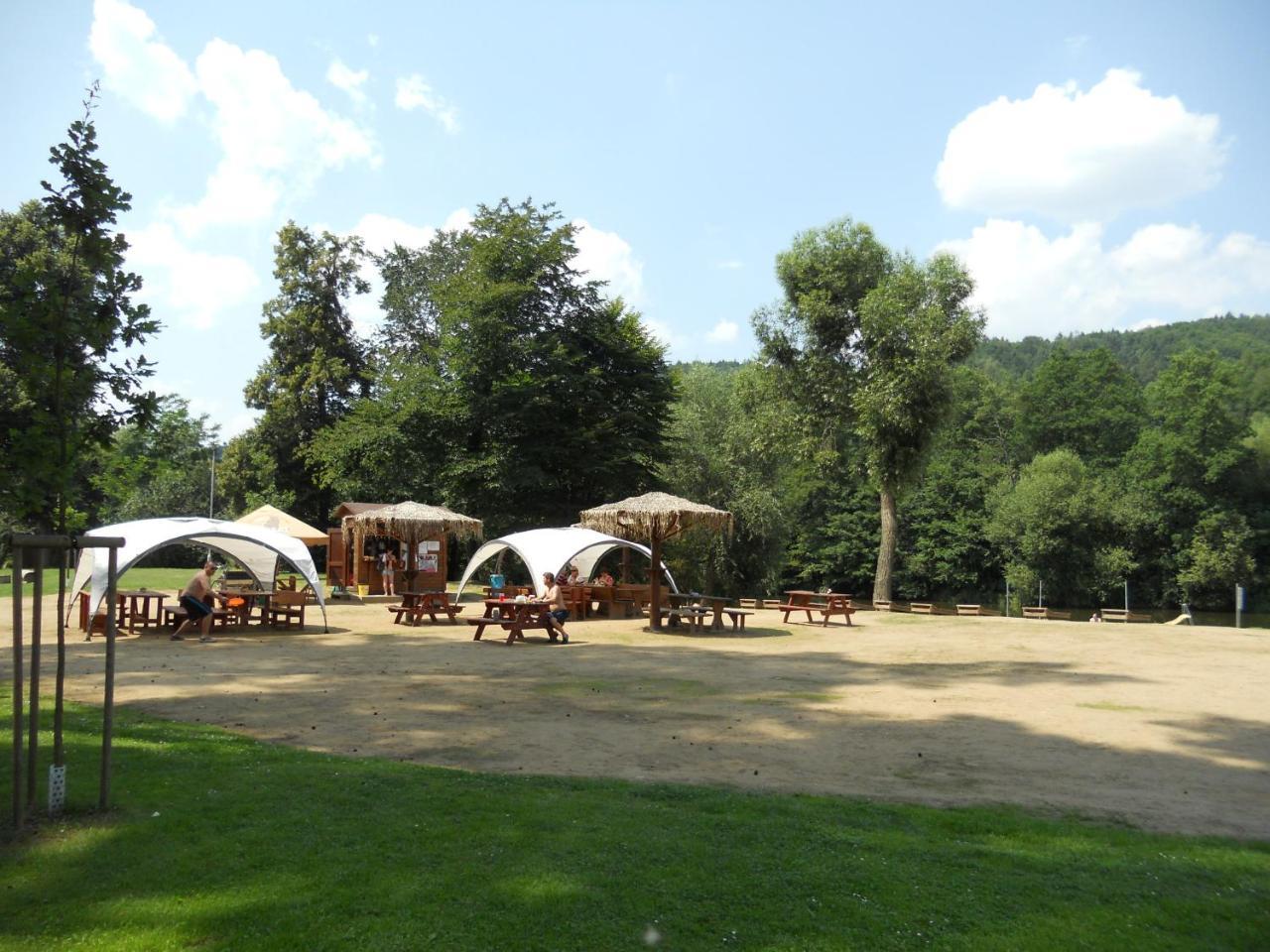 Hotel Sazavsky Ostrov Sazava  Luaran gambar